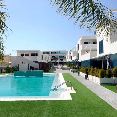 Palmview Poolside Heaven In Turquesa Del Mar Apartamento Orihuela Exterior foto